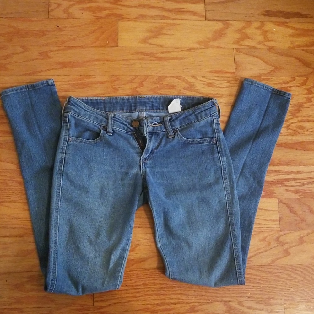 Jeans - Picture 2 of 4